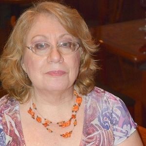 Meet your Posher, Joann